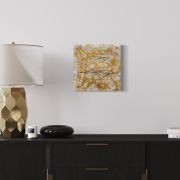 Signature in Gold